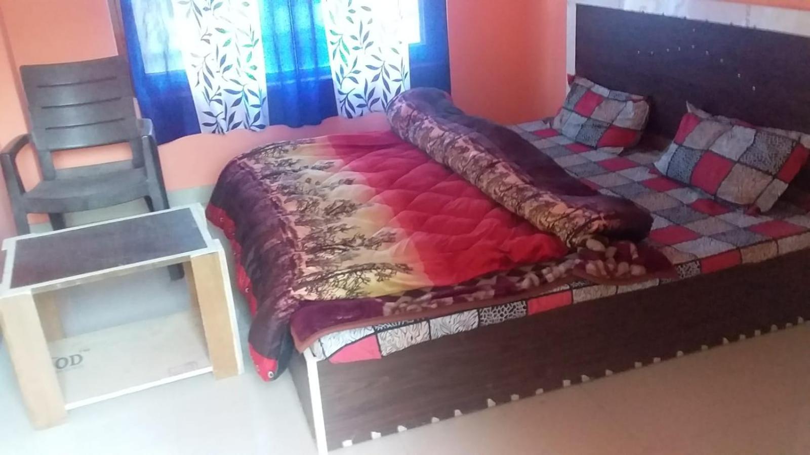 Spot On Sharma'S Kitchen & Home Stay Bajaura Exterior photo